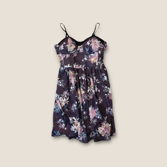 Xhilaration Bodice Sleeveless Floral Velvet Dress in Wineberry M Juniors - Picture 3 of 5